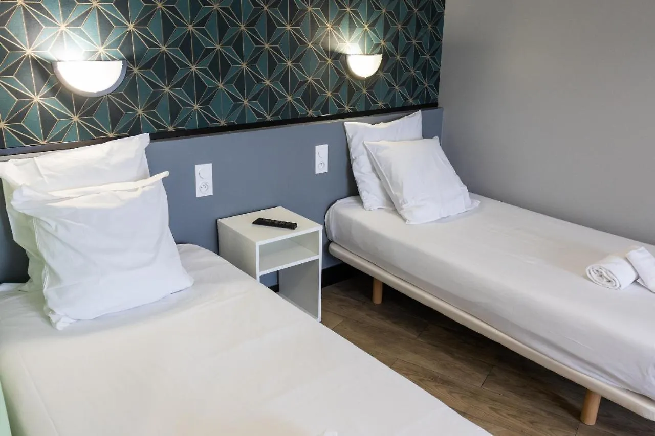 Luxia Hotel