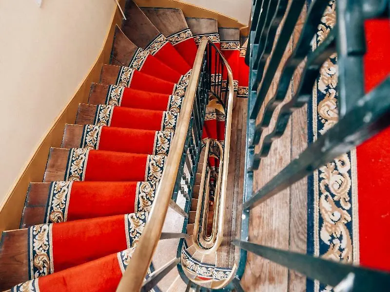 Luxia Hotel Parijs